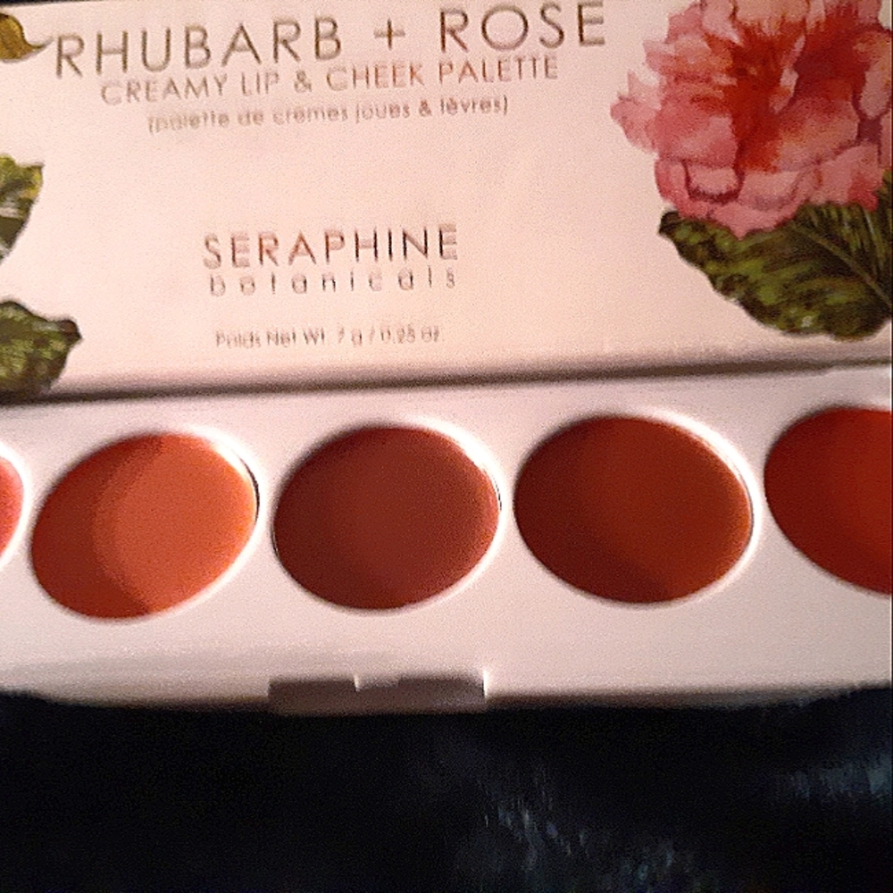 Creamy lip and cheek palette